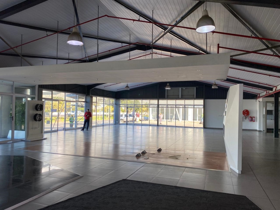 To Let commercial Property for Rent in Paarden Eiland Western Cape